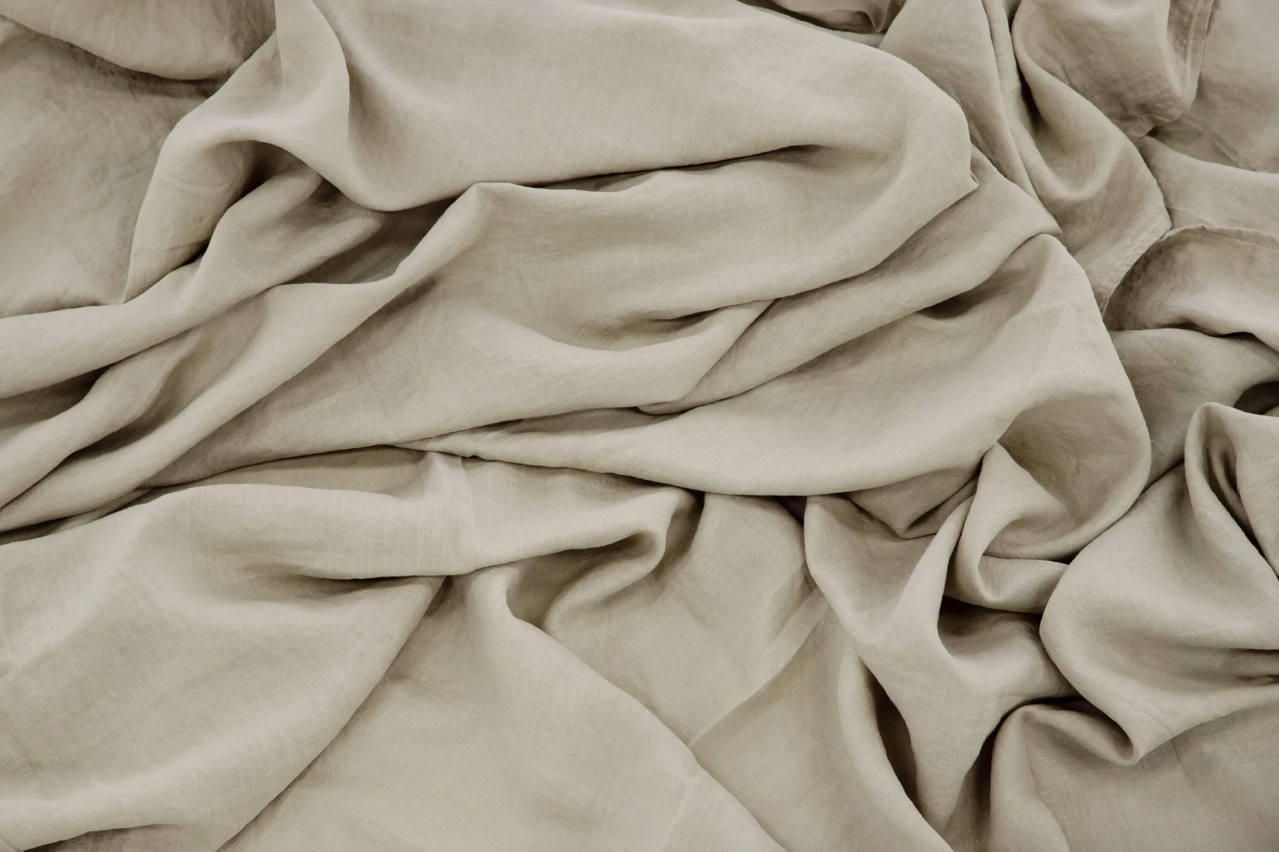Beež linase välimusega polüester-voodikate Milo, 180 × 260 cm - 16002-602