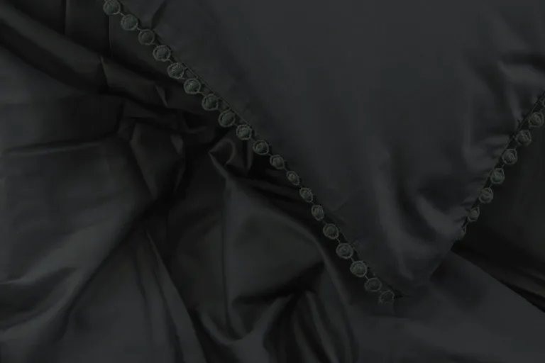 Puuvillasatiinist voodipesukomplekt Livia, antratsiit, dekoratiivse äärisega, 150 × 200 cm - 16015-588