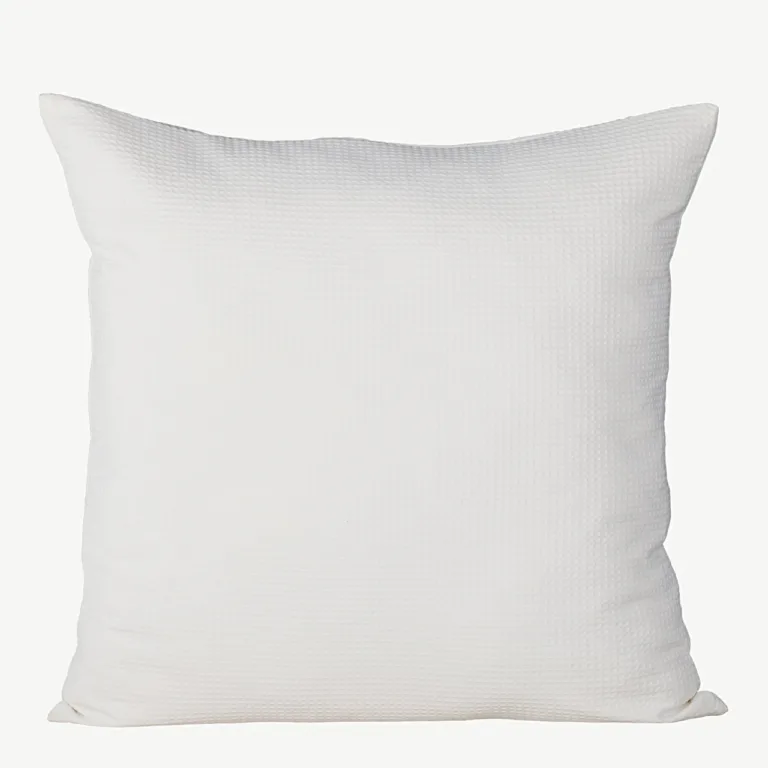 Valgest vaflikangast polüesterpadjakate Celine, 50 × 50 cm - 16055-501