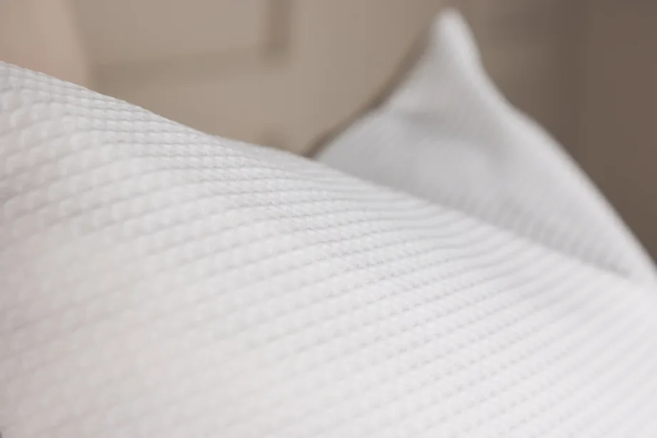 Valgest vaflikangast polüesterpadjakate Celine, 50 × 50 cm, 16055-501 – 7