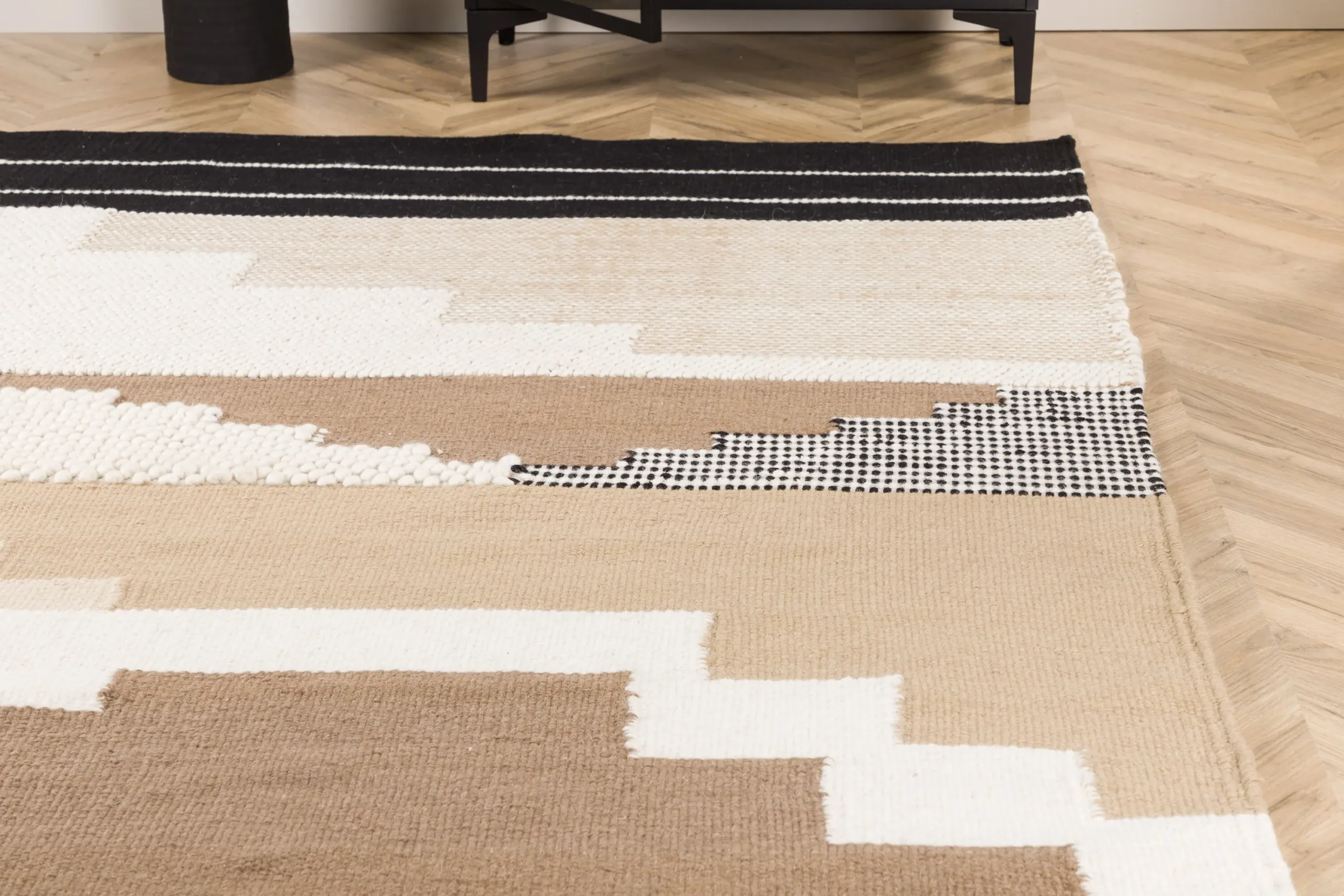 Aston mitmevärviline villavaip modernse mustriga (230 × 160 cm) - 16062-104