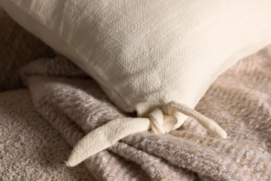 Nora sarja dekoratiivpadjakate, viskoos, kreemjas valge, 40 × 40 cm, 16064-501 – 7