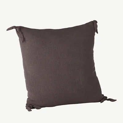 Tumehalli viskooslinase padjakattega Nora (60 × 60 cm) - 16067-505