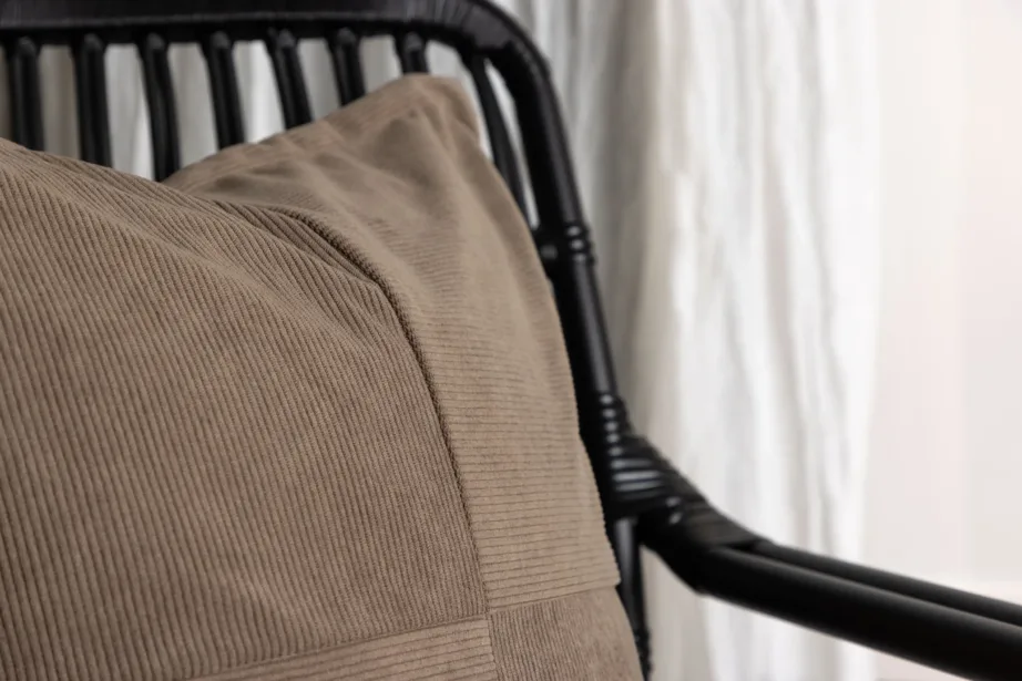 Pruunist manchester-kangast dekoratiivpadjapüür Lykke, 50×50 cm, 16090-505 – 7