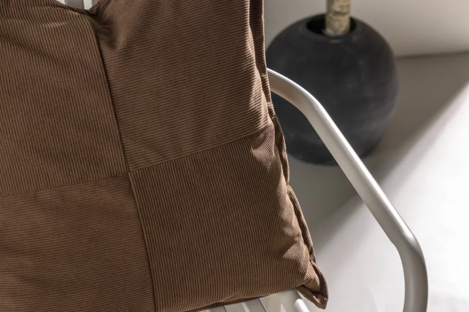 Manchester-kangast pruun padjapüür Lykke, 50 × 50 cm, 16092-503 – 7