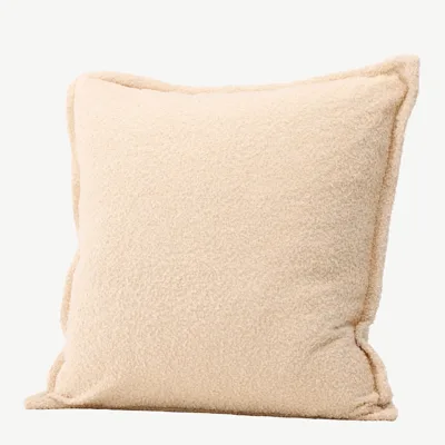 Tuva dekoratiivpadjakatte, valge bukleepolüester, 60 × 60 cm - 16093-501