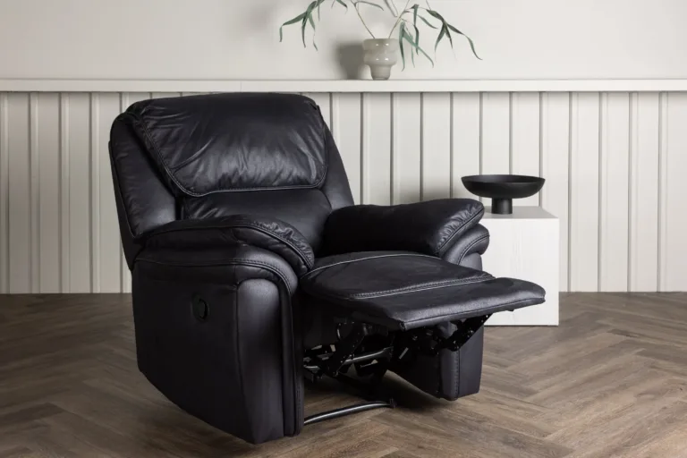Mustast mikrofiibrist recliner-tugitool Saranda - 16612-100