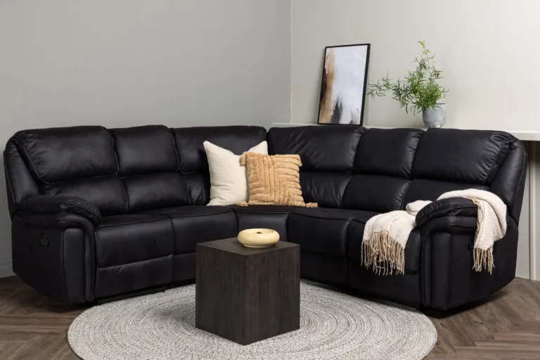 Mustast mikrofiibrist nurgadiivan-recliner Saranda, 338 cm - 16613-100