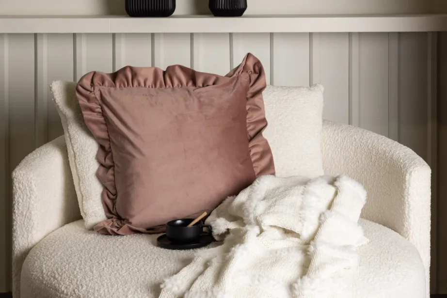 Roosade volangidega dekoratiivpadjakatte Hailey, 50 × 50 cm, polüester, 17003-511 – 5