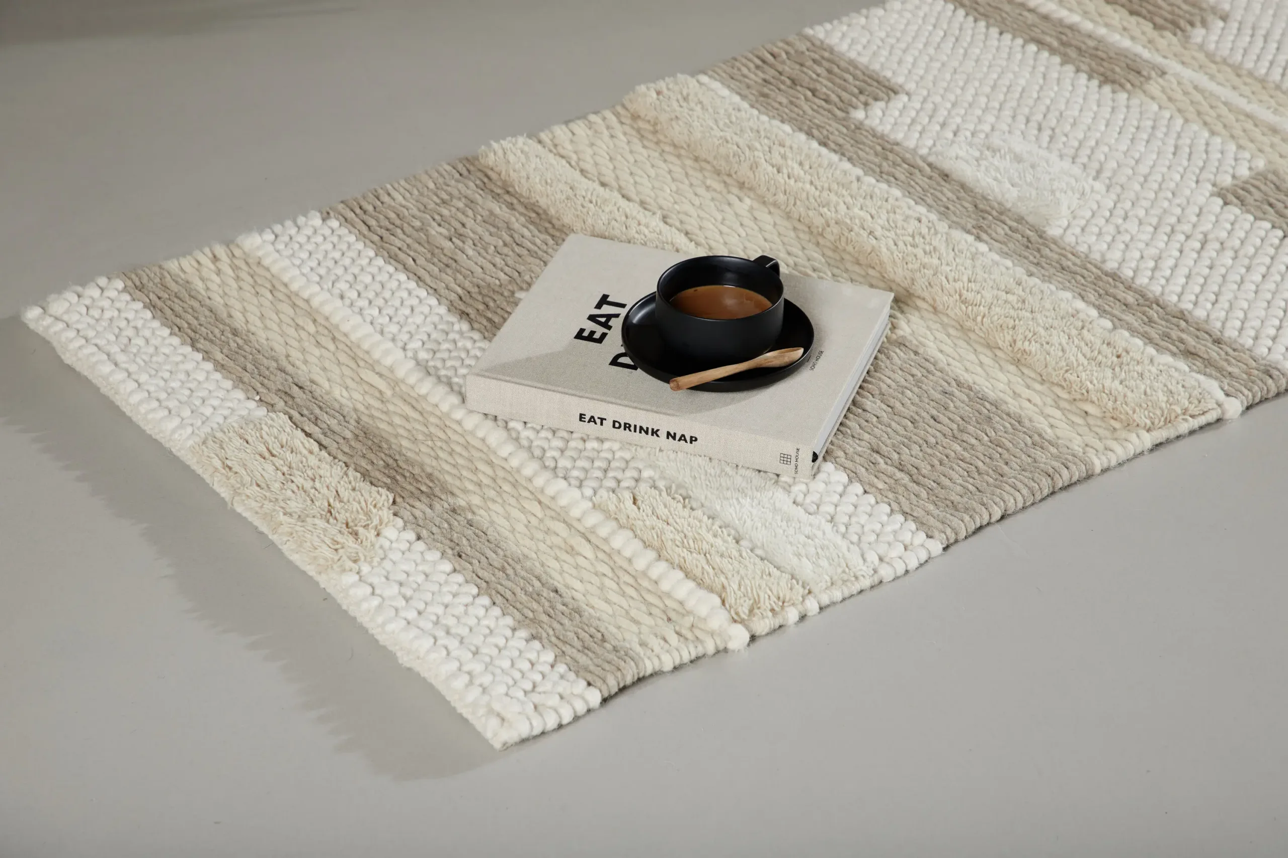 Abstraktse mustriga beež villane koridorivaip Sixten 200×70 cm - 17005-104