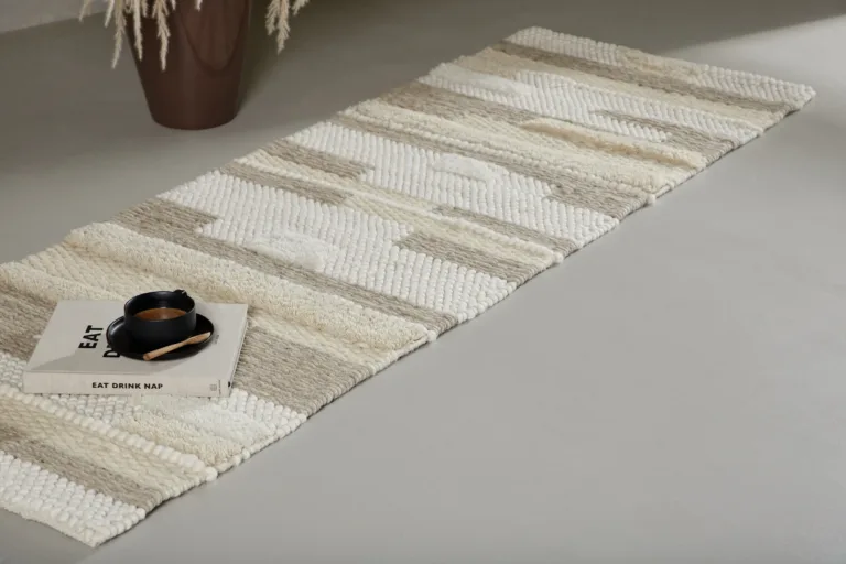 Abstraktse mustriga beež villane koridorivaip Sixten 200×70 cm - 17005-104