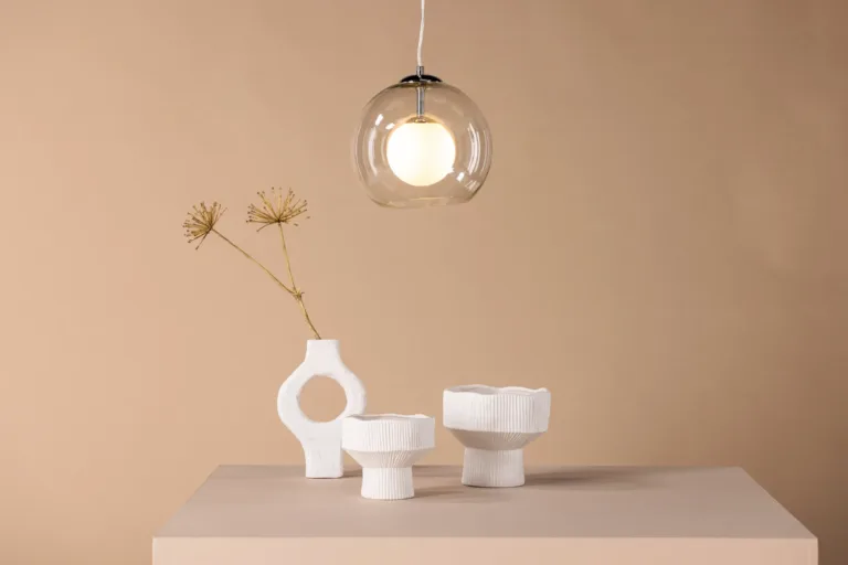 Klaasist ripplamp Roche läbipaistva kupliga, kroomitud detailid - 17006-000