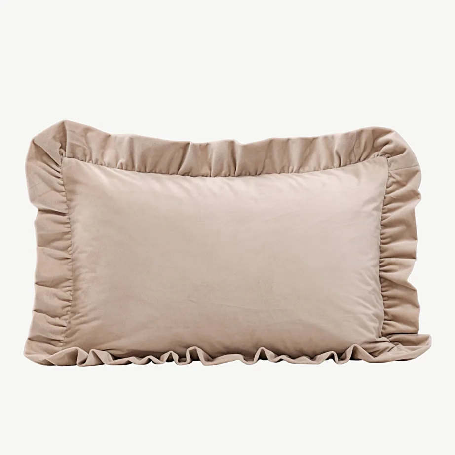 Beež sametist dekoratiivpadjapüür volangidega Hailey kollektsioonist, 40×60 cm, 17010-502 – 2