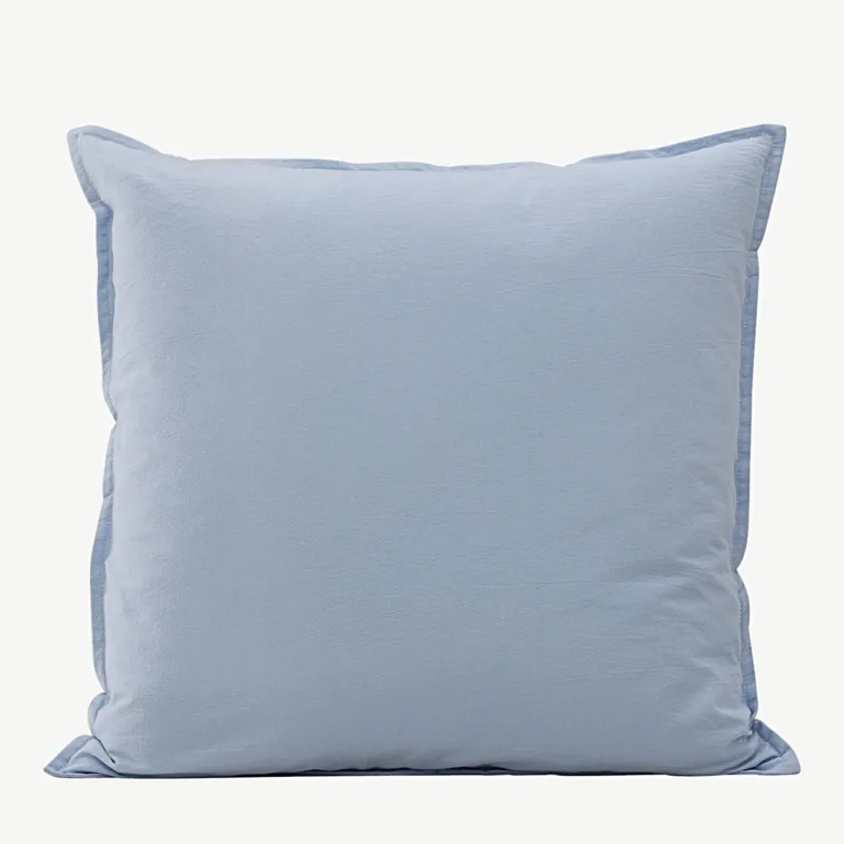 Helesinise pestud puuvilla padjapüür Ronja, 60 × 60 cm - 17030-507