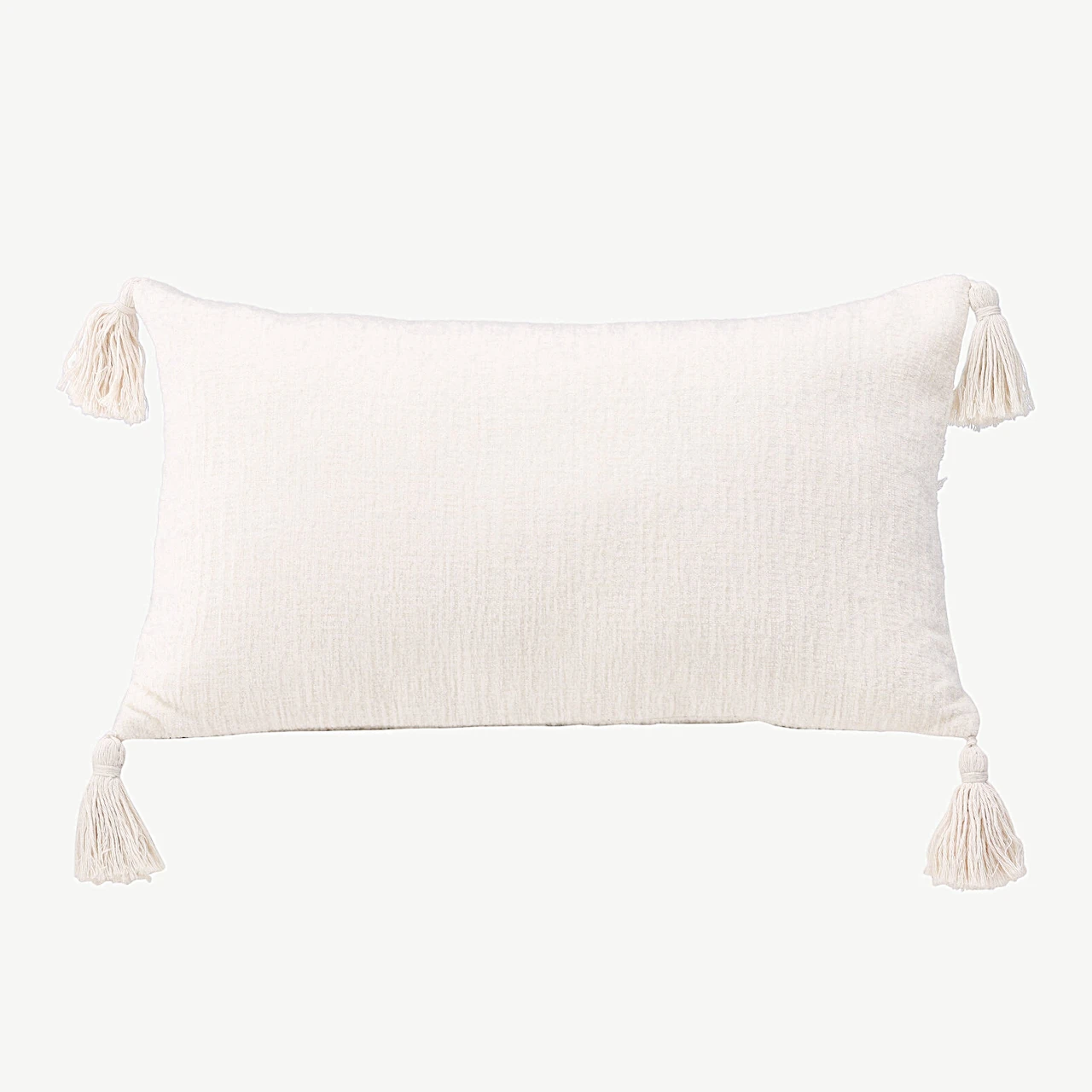 Dekoratiivpadjakate Millie valge, tikitud mustriga, 30 × 50 cm (polükeneel) - 17049-501