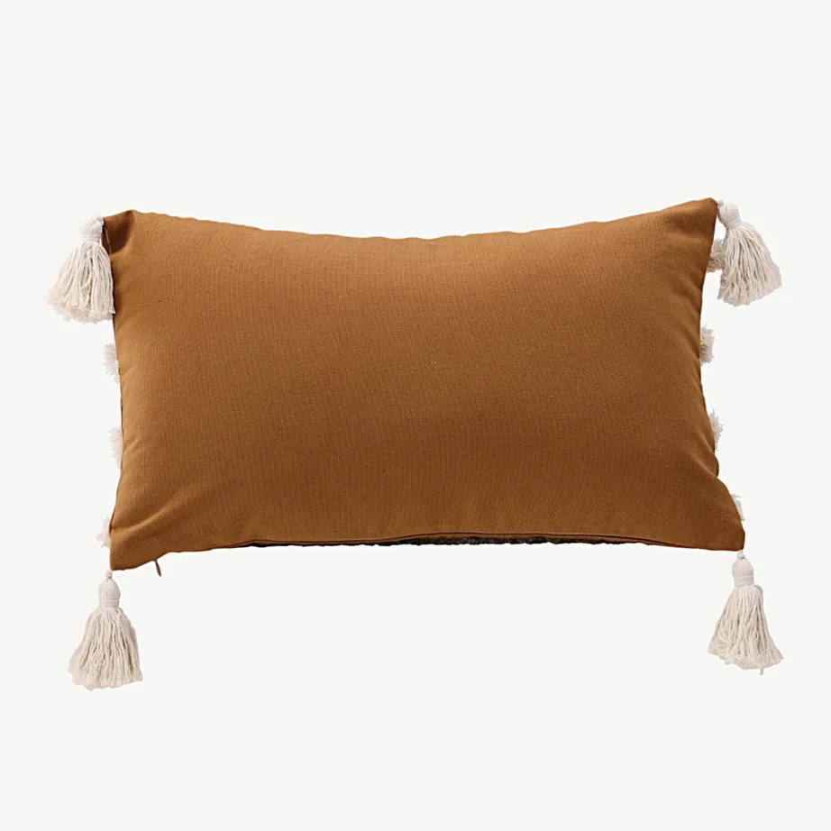 Elina pruun dekoratiivpadjapüür, kreemikasbeežid detailid, 30×50 cm, 17055-503 – 4