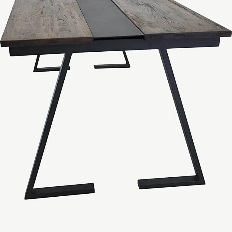Jakarta tiigipuust söögilaud musta metallist detailiga, 200x90 cm - 18004-680