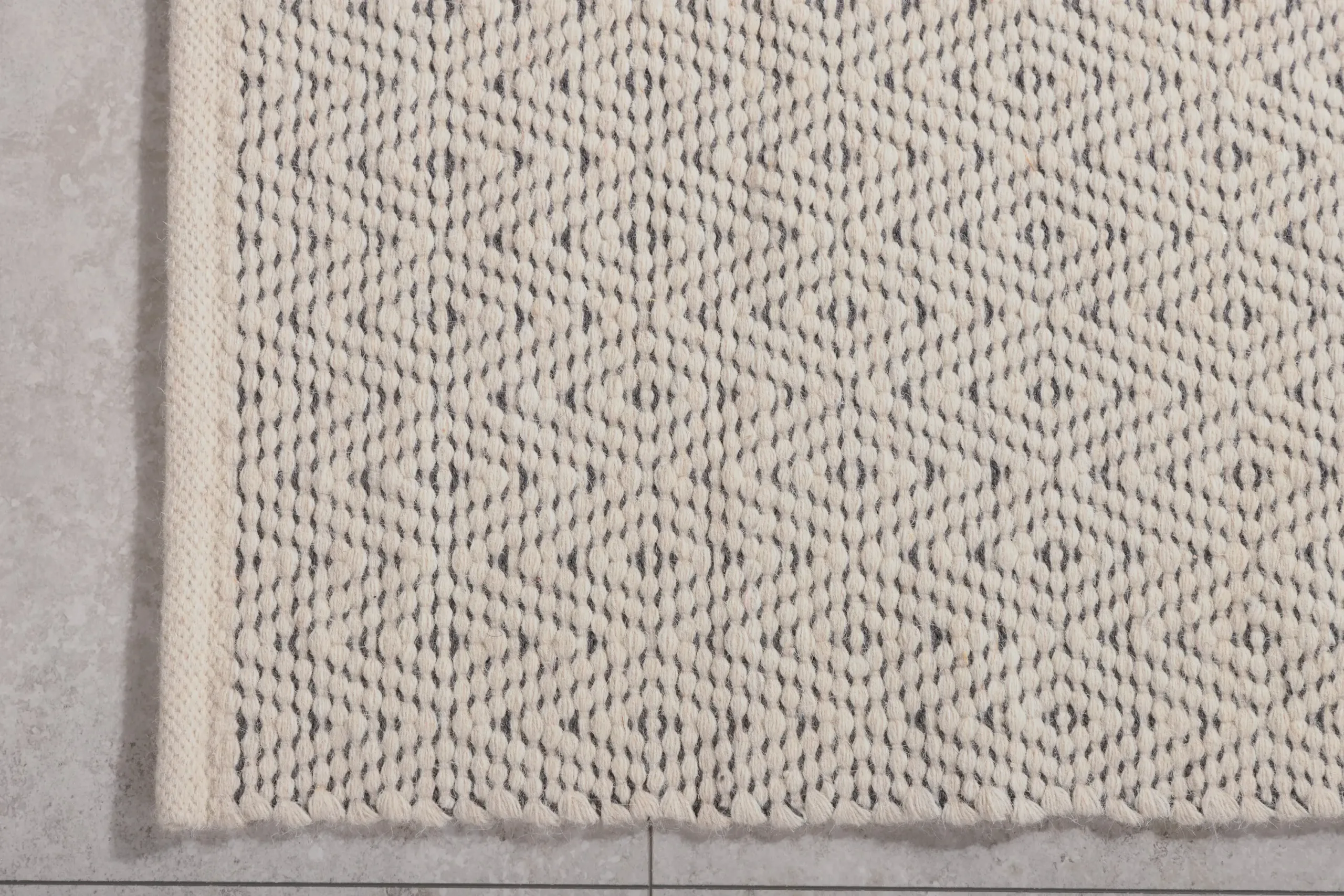 Käsitsi kootud villavaip Julana, beež, 200 × 300 cm - 18035-330