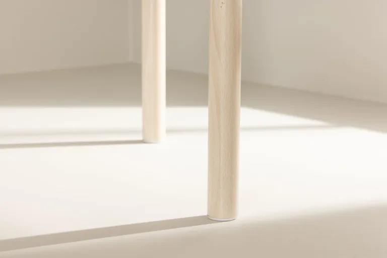 Valge peitsiga ovaalne söögilaud Andy, MDF-plaadist ja terasjalgadel, 180 x 90 cm - 18905-130