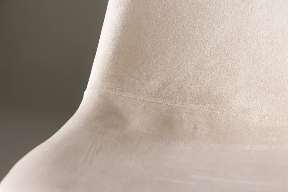 Beežist velvetkangast Polar söögitool mustade terasjalgadega, 19912-880 – 10