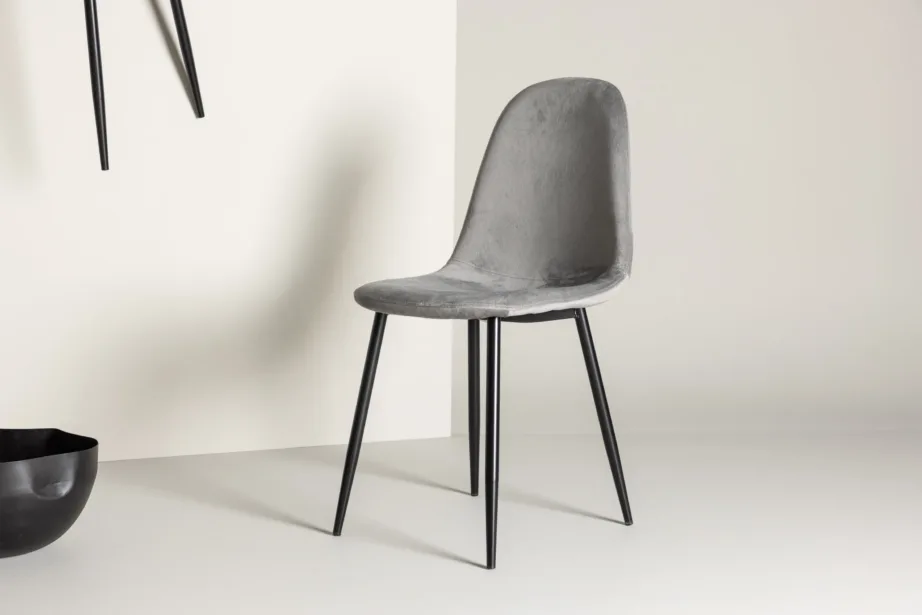 Hallist velvetkangast Polar söögitool, mustade terasjalgadega, 19912-885 – 9