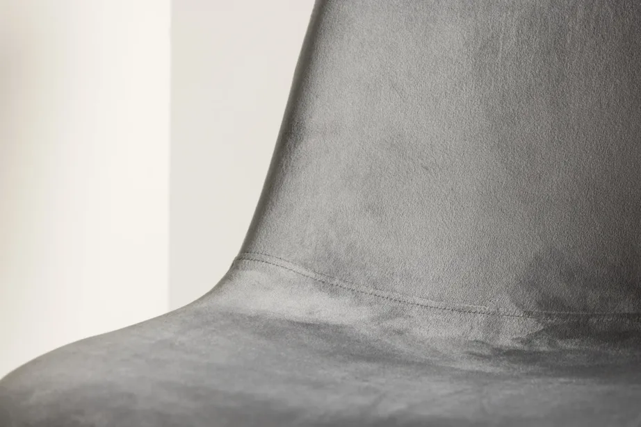 Hallist velvetkangast Polar söögitool, mustade terasjalgadega, 19912-885 – 10