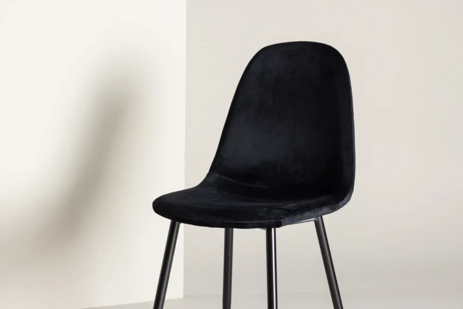 Mustast sametist Polar söögitool mustadel metalljalgadel, 19912-888 – 9