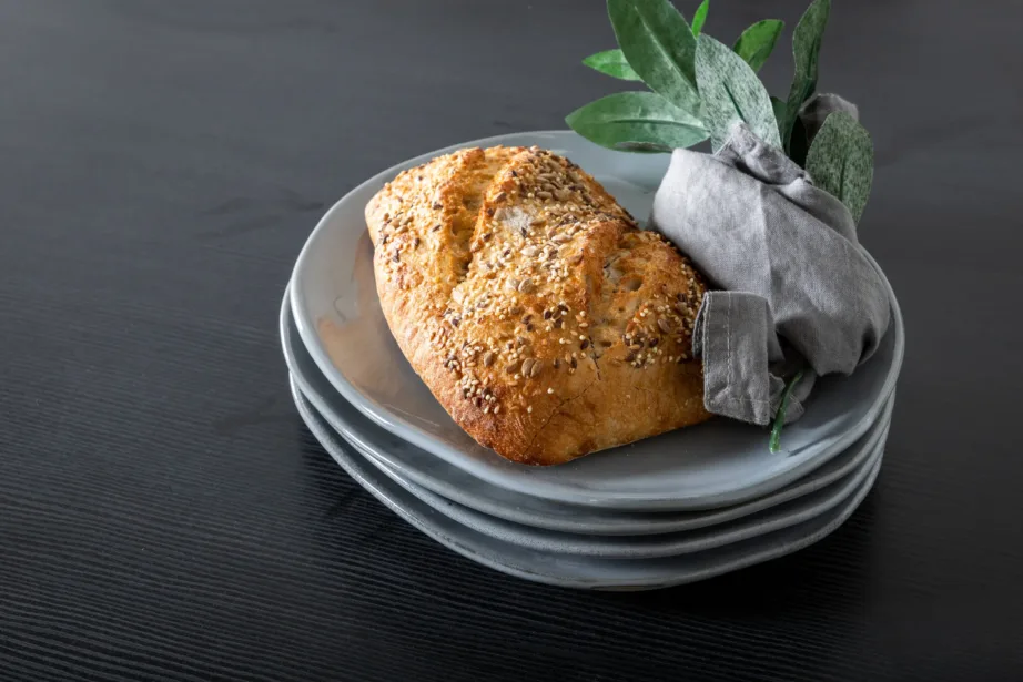 Must ristkülikukujuline söögilaud Marina MDF-ist, metalljalgadel (180 × 90 cm), 19925-088 – 6