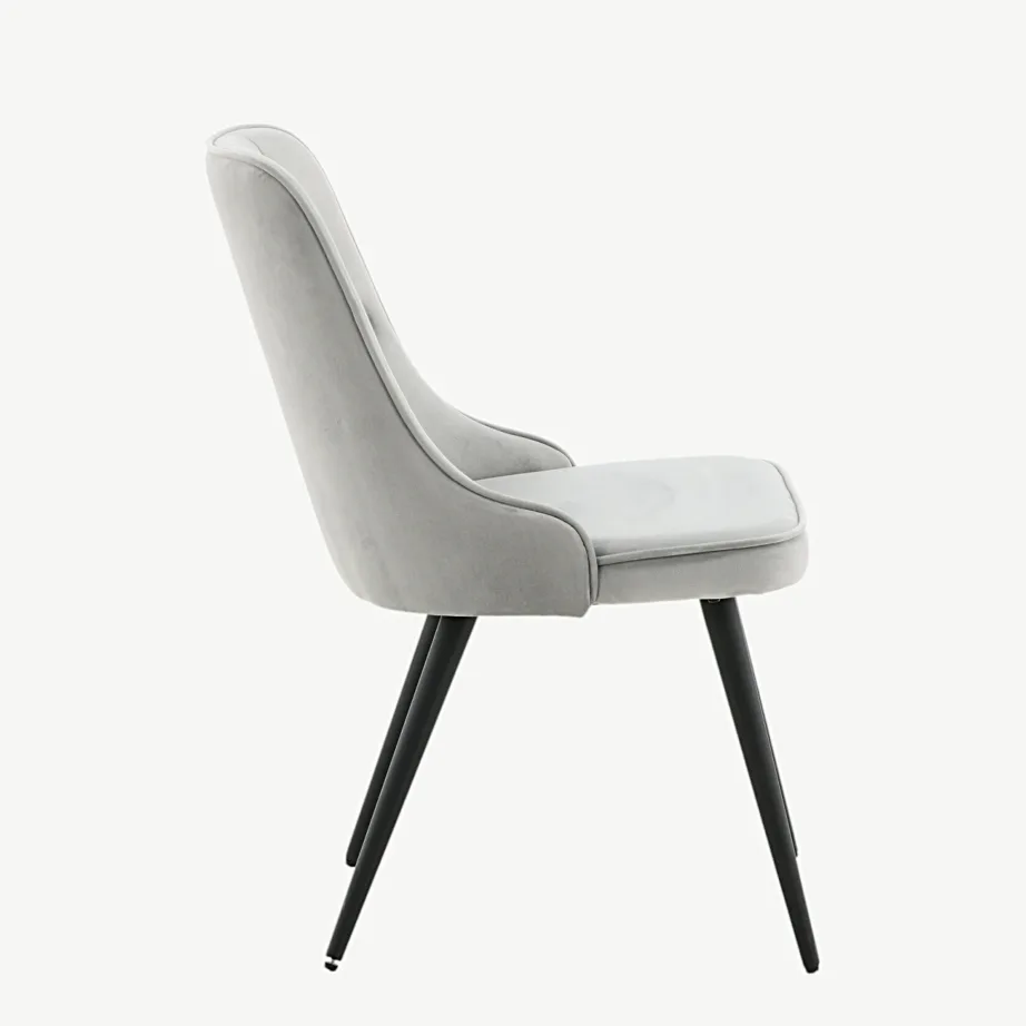 Helehall sametist söögitool Velvet Deluxe mustade metalljalgadega, 19935-885 – 2