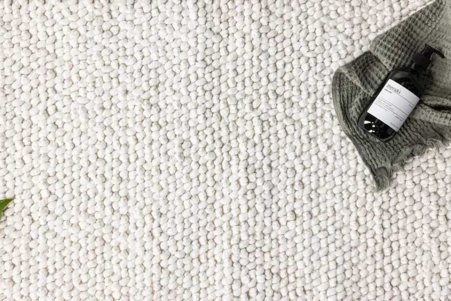 Valge käsitsi kootud vannitoavaip Wilmer, 50 × 80 cm, puuvill-polüester, 19954-101 – 4