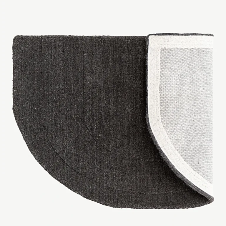 Poolümmargune villavaip Nora, süsimust, 50 × 80 cm - 19963-166