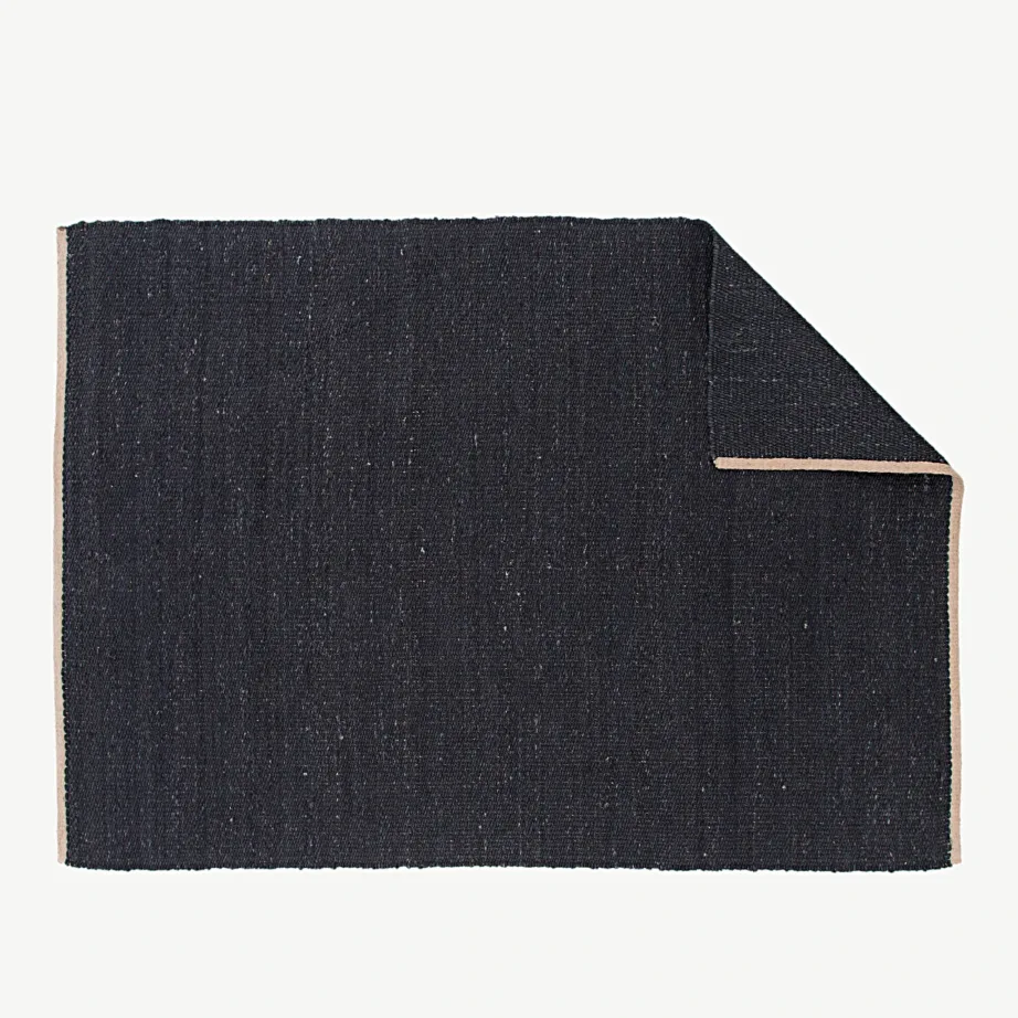 Kali must jutavaip looduslike ääristega (200 × 300 cm), 19977-358