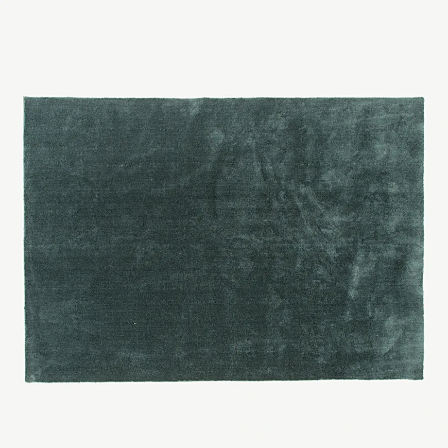 Läikiva pinnaga tume roheline ristkülikukujuline vaip Undra, 170 x 240 cm (puuvill/polüester), 19985-334 – 2