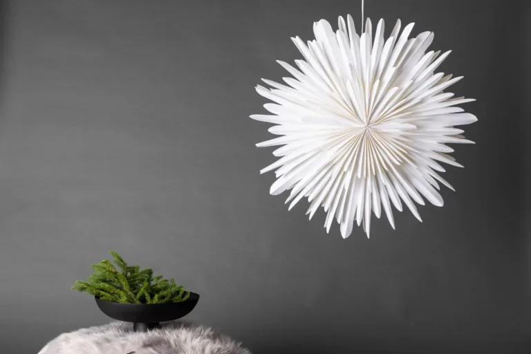 Säleni valge tähekujuline paberist laelamp, ø 80 cm - 20033-101