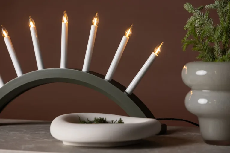 Kebnekaise roheline advendiküünlajalg-lauavalgusti, männipuidust, 7 pirniga - 20039-104
