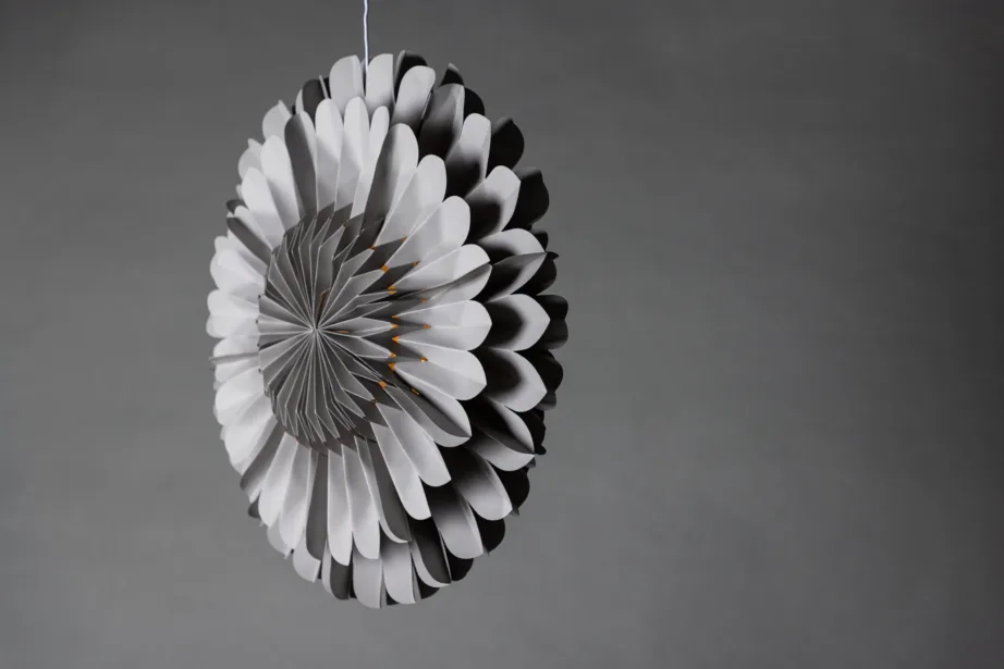 Tumehall paberist rippvalgusti Järvsön, ø60 cm, 20048-105 – 7