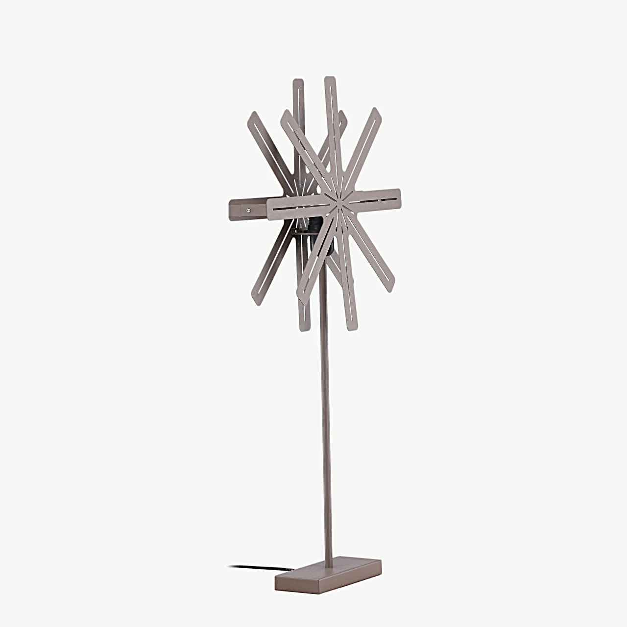 Tähekujuline mokkavärvi terasest põrandalamp Säfsen, 80 cm - 20051-125