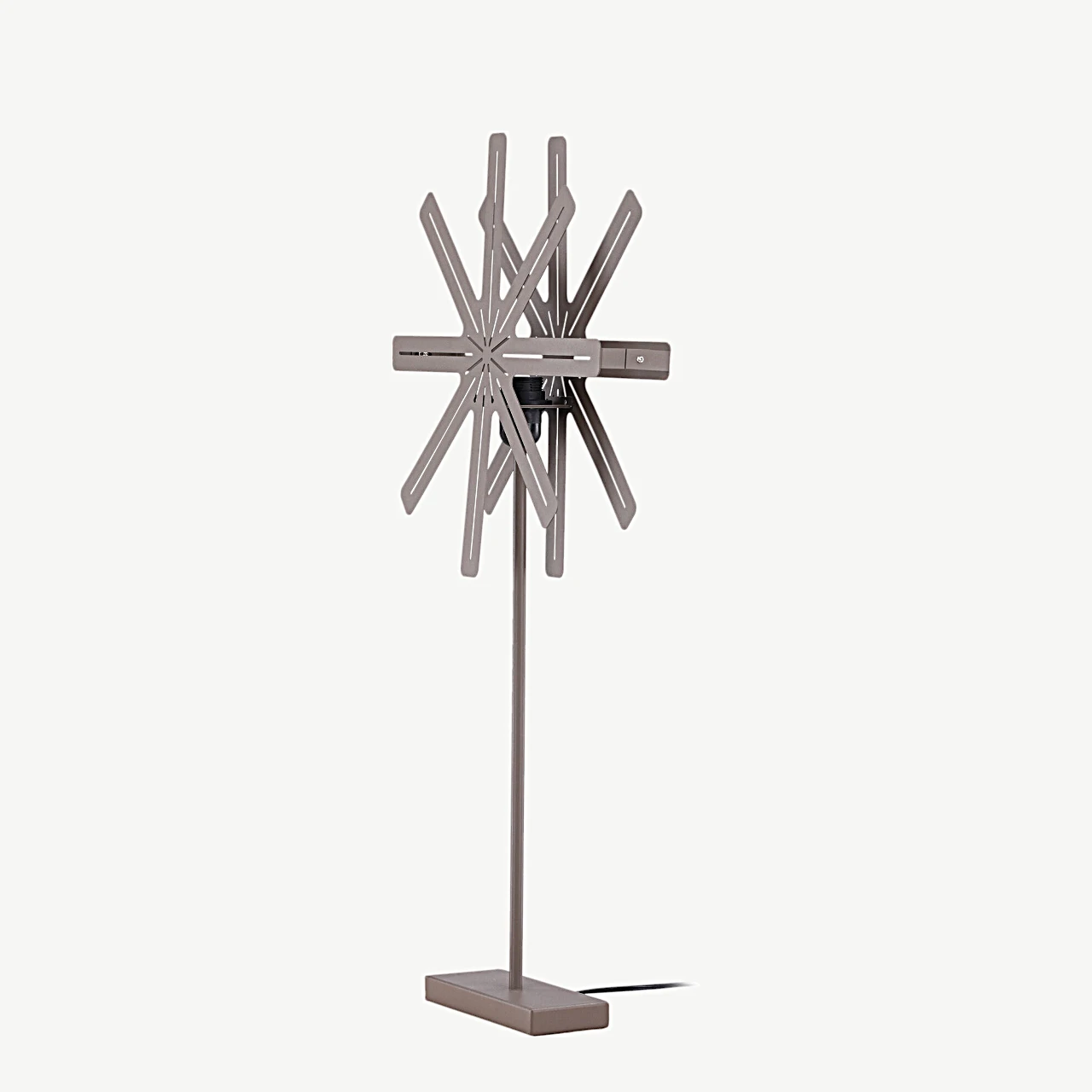 Tähekujuline mokkavärvi terasest põrandalamp Säfsen, 80 cm - 20051-125
