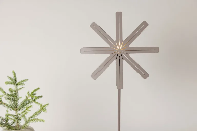 Tähekujuline mokkavärvi terasest põrandalamp Säfsen, 80 cm - 20051-125