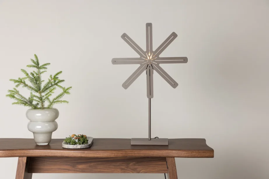Tähekujuline mokkavärvi laualamp Säfseni sarjast, terasest, 40×67 cm, 20052-125 – 8