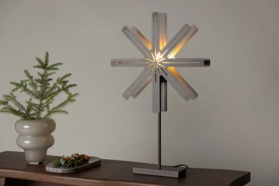 Tähekujuline mokkavärvi laualamp Säfseni sarjast, terasest, 40×67 cm, 20052-125 – 10