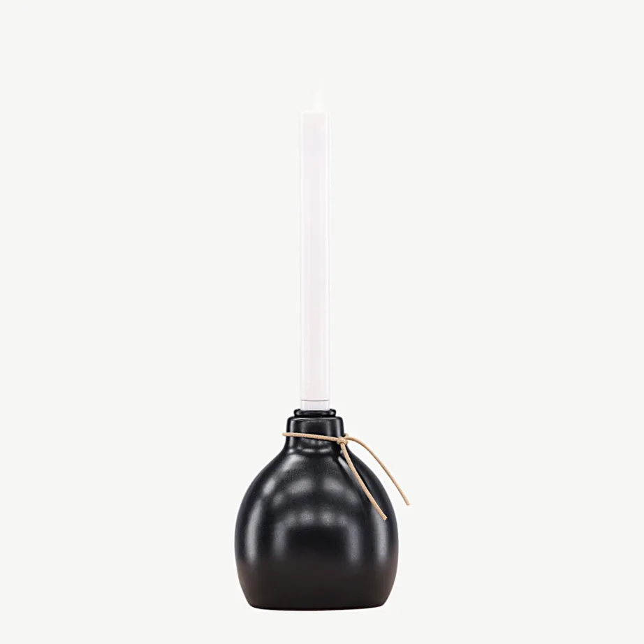 LED-küünlajalg Ulricehamni, mustast plastist, 32 cm, 20059-100