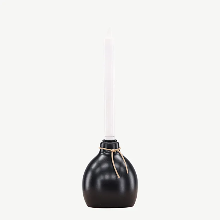 LED-küünlajalg Ulricehamni, mustast plastist, 32 cm - 20059-100