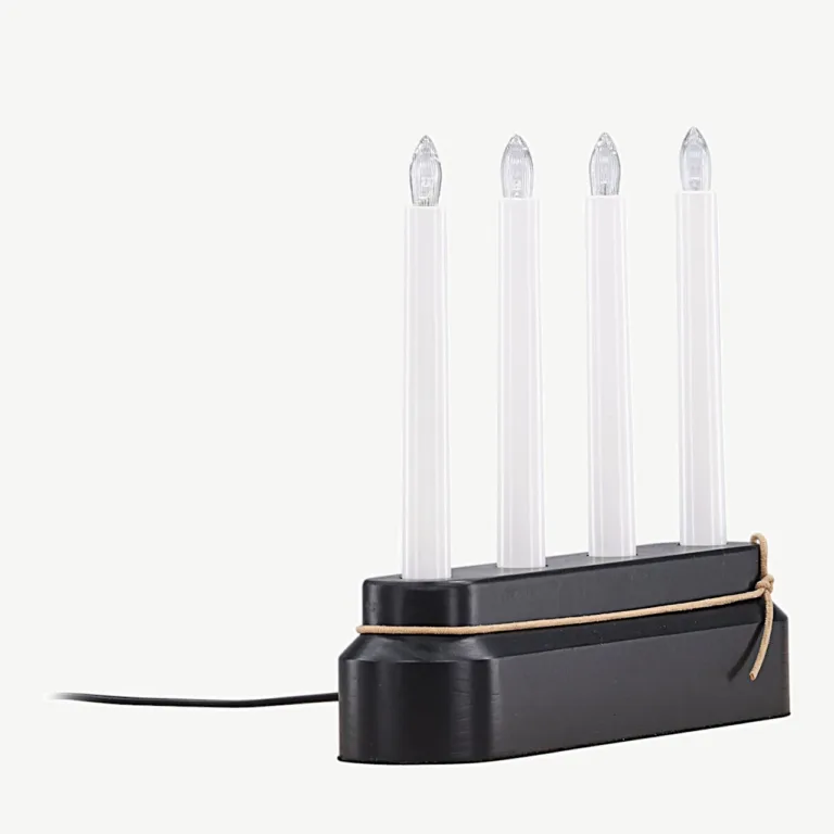 Näsfjälleti mustast männipuidust LED-advendiküünlajalg (laualamp, 4 tulukest) - 20060-100