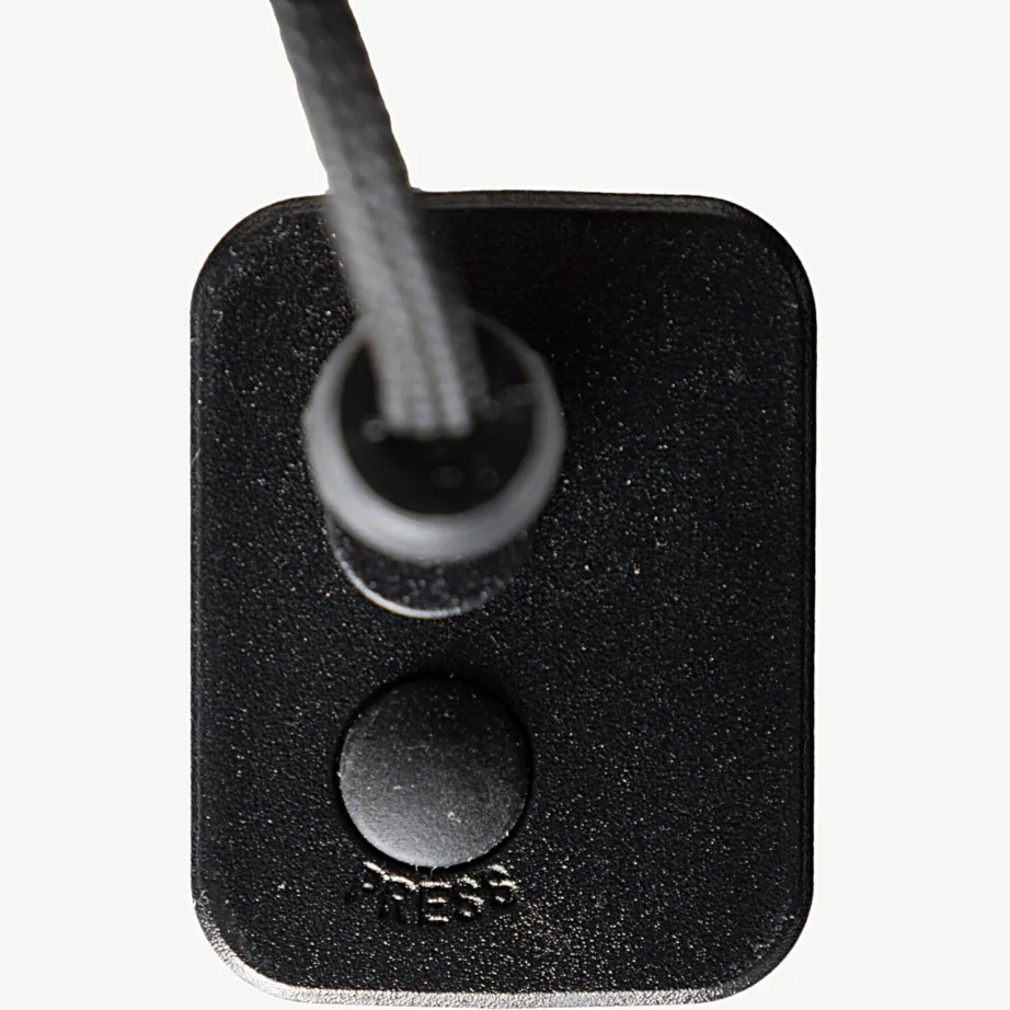 Fjällberget must advendiküünlajalg männipuidust alusel, 20064-100 – 2