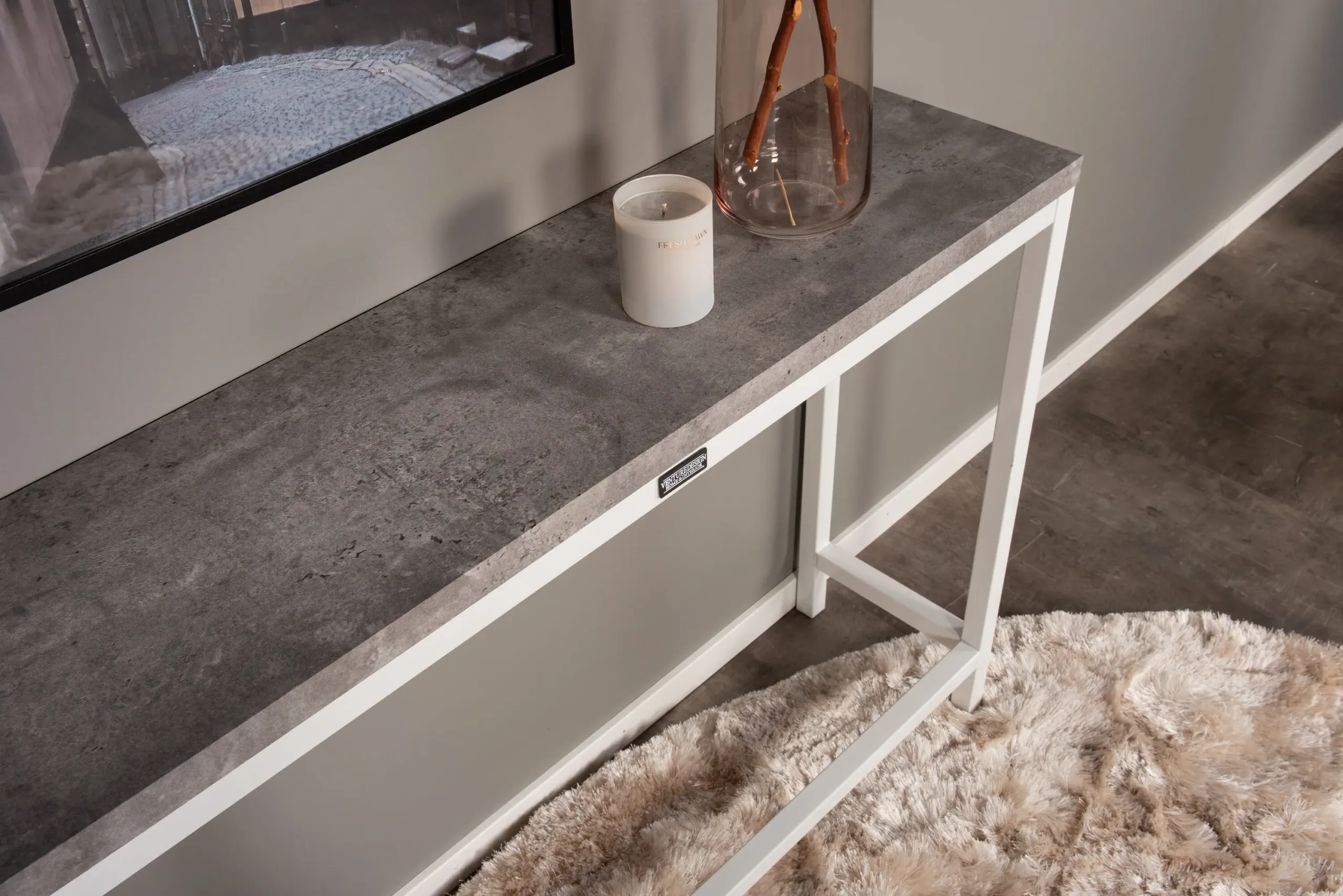 Kõrge valge raamiga abilaud Rise, betooni imitatsiooniga lauaplaat, 110 × 30 × 80 cm - 29918-660
