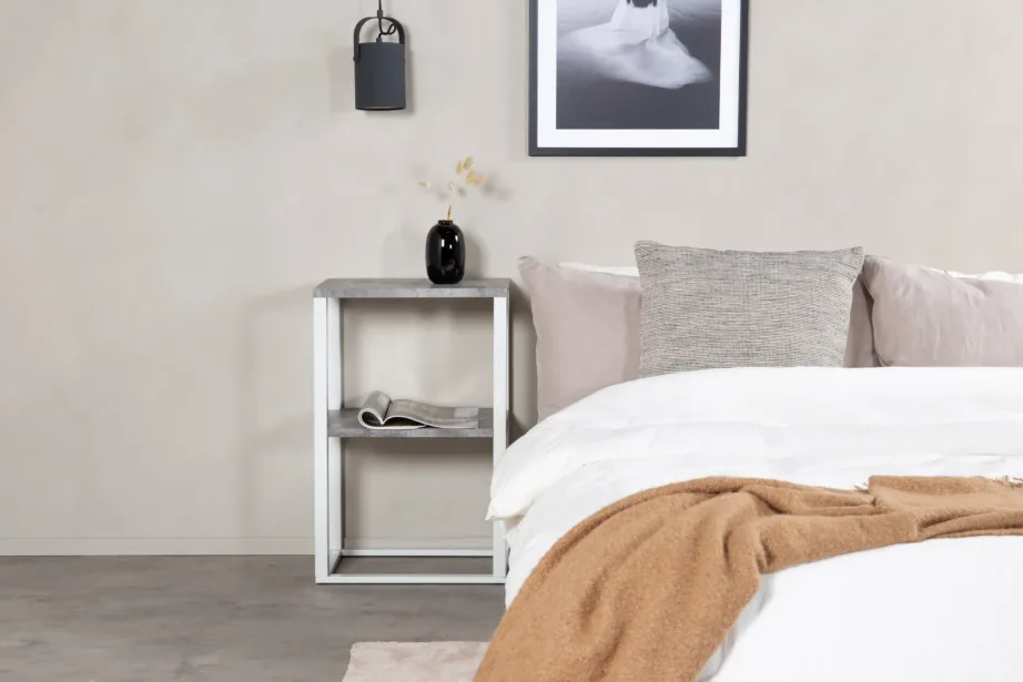 Kahe tasapinnaga betoonviimistlusega öökapp Rise, valge raamiga, 29919-660 – 2