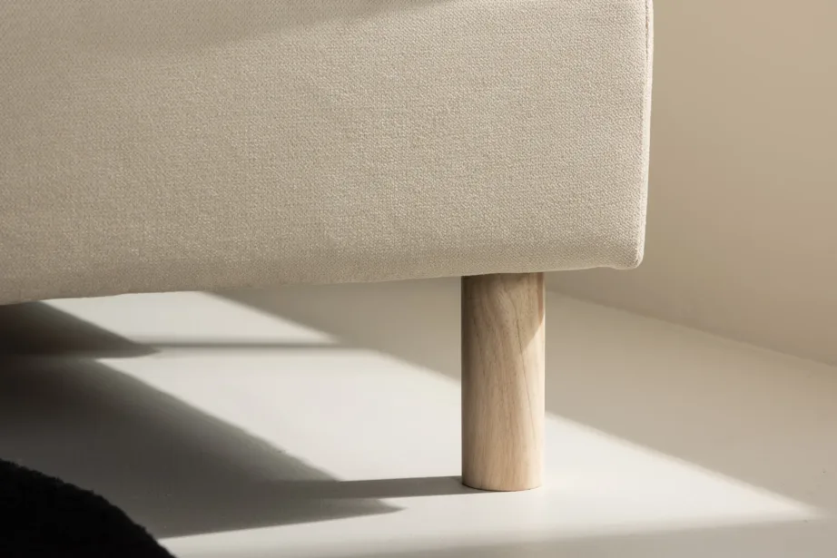 Beež kolmekohaline diivan Zero, polüester, naturaalsed puidust jalad, 30003-102 – 5