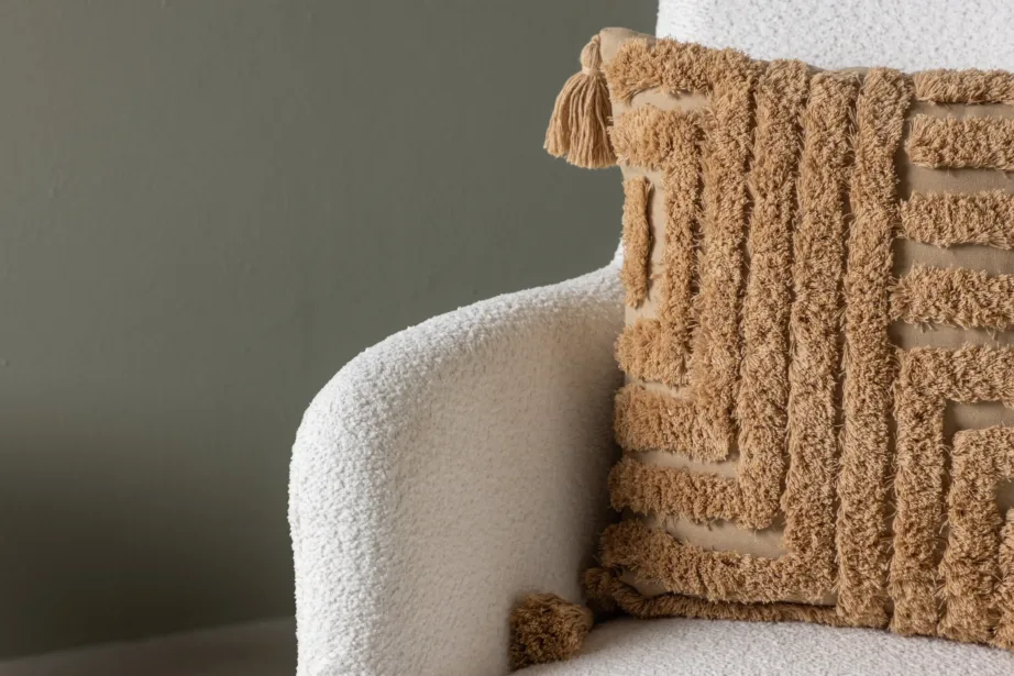 Valge bukleekangaga tugitool jalapingiga Como, mustad metalljalad, 30020-101 – 9