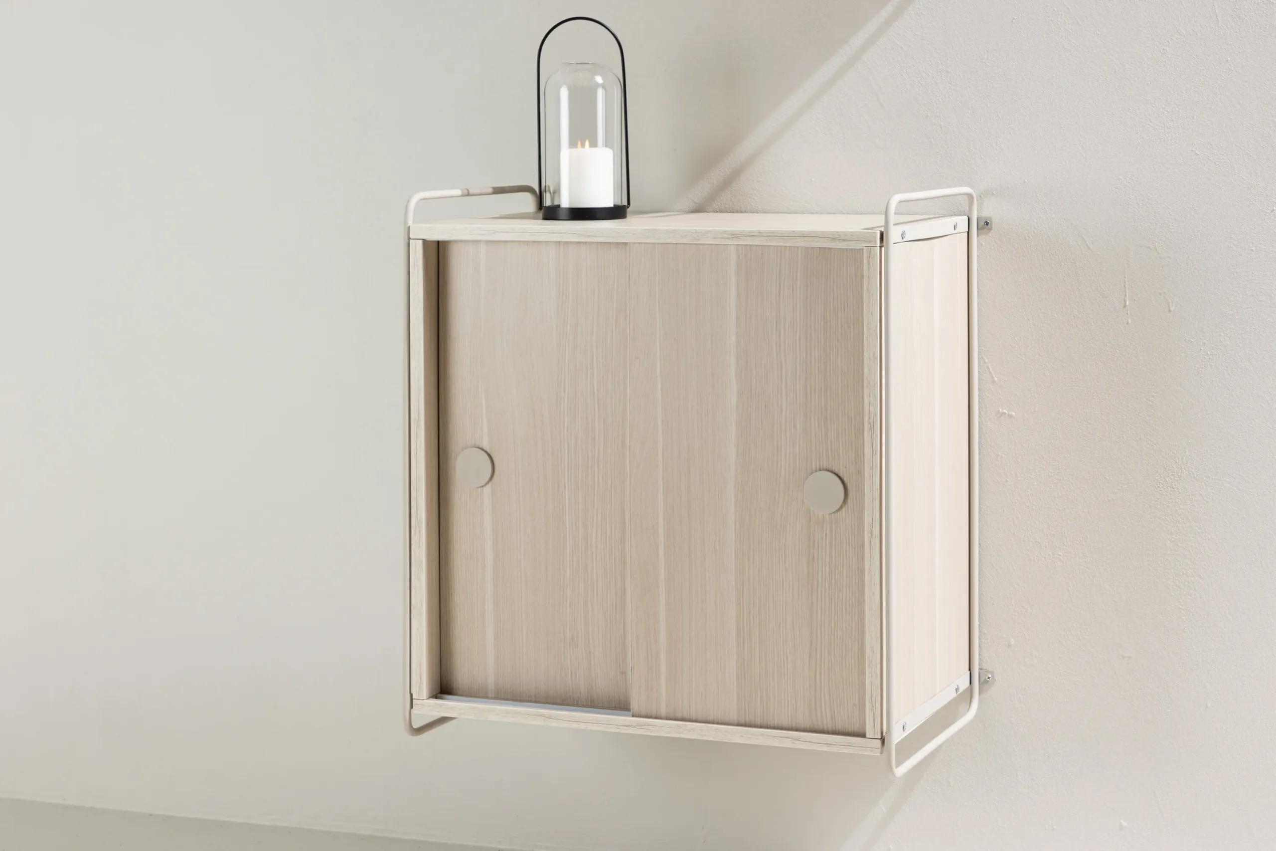 Valge peitsiga MDF seinakapp Paris, beež terasraam (60 × 35 × 68 cm) - 30052-130